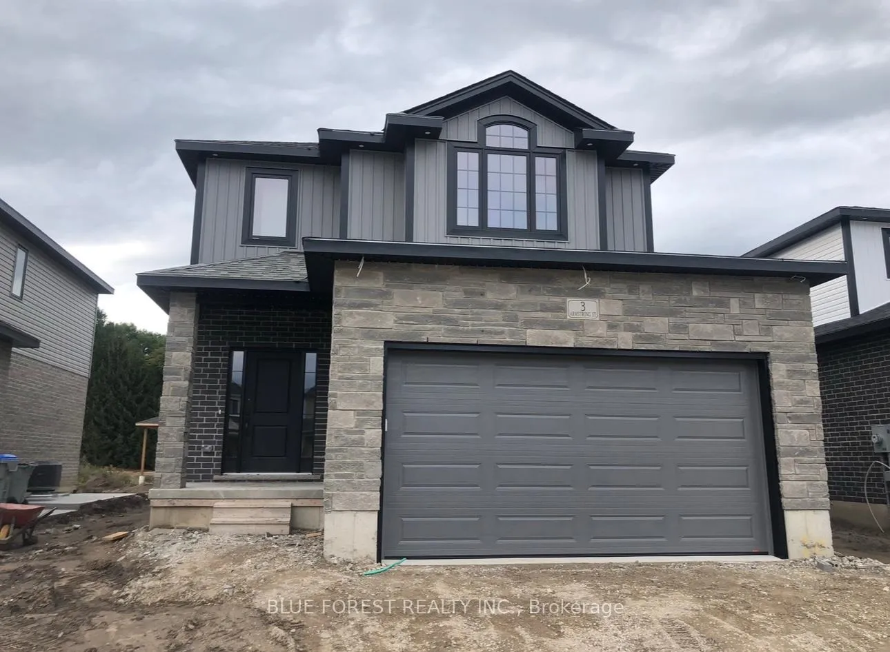 Photo 1 of 3 Armstrong Street, Strathroy-Caradoc, Mount Brydges — HOMEH