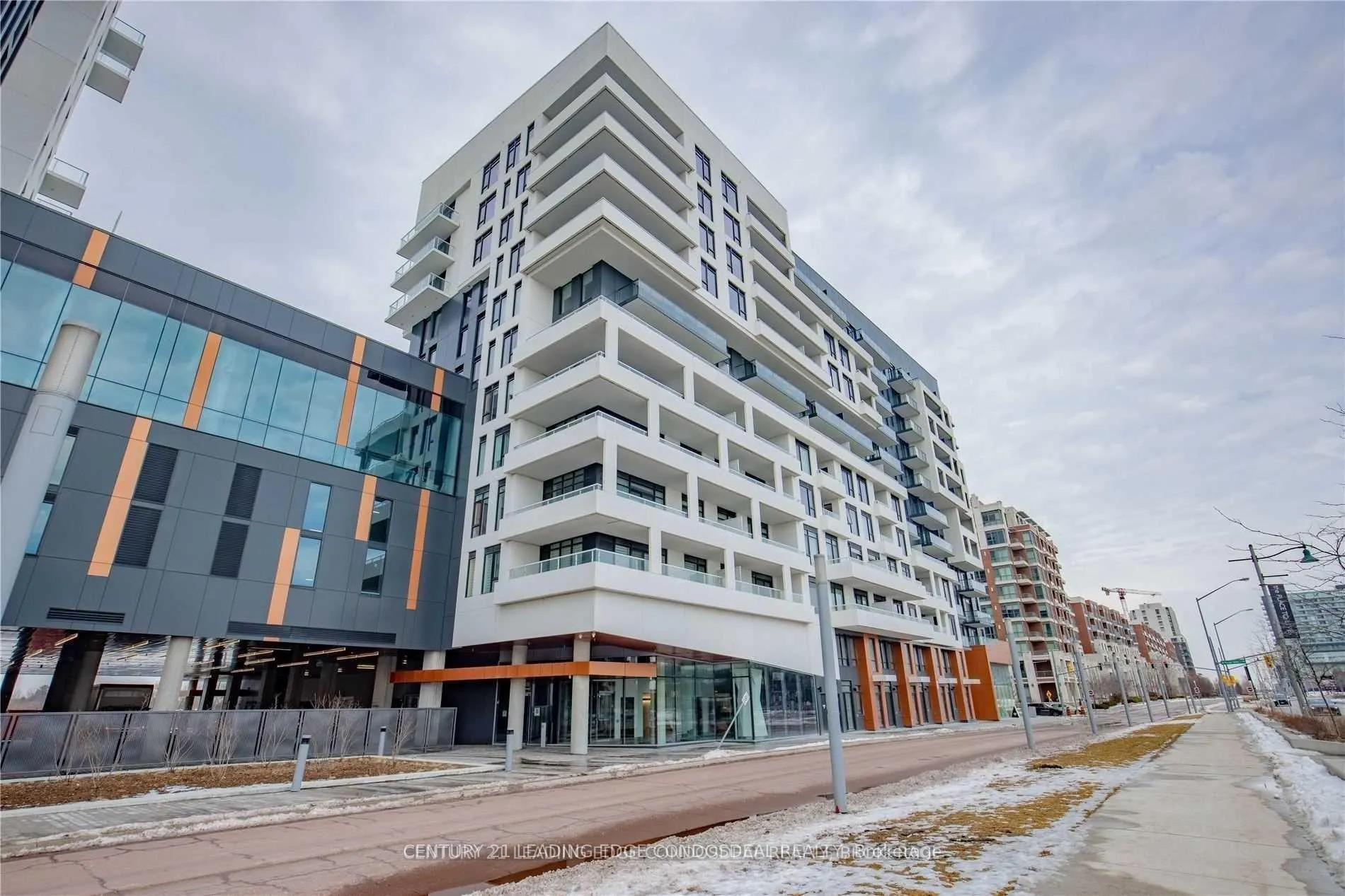 Photo 1 of Unit 403B, 8 Rouge Valley Drive W, Markham, Unionville — HOMEH