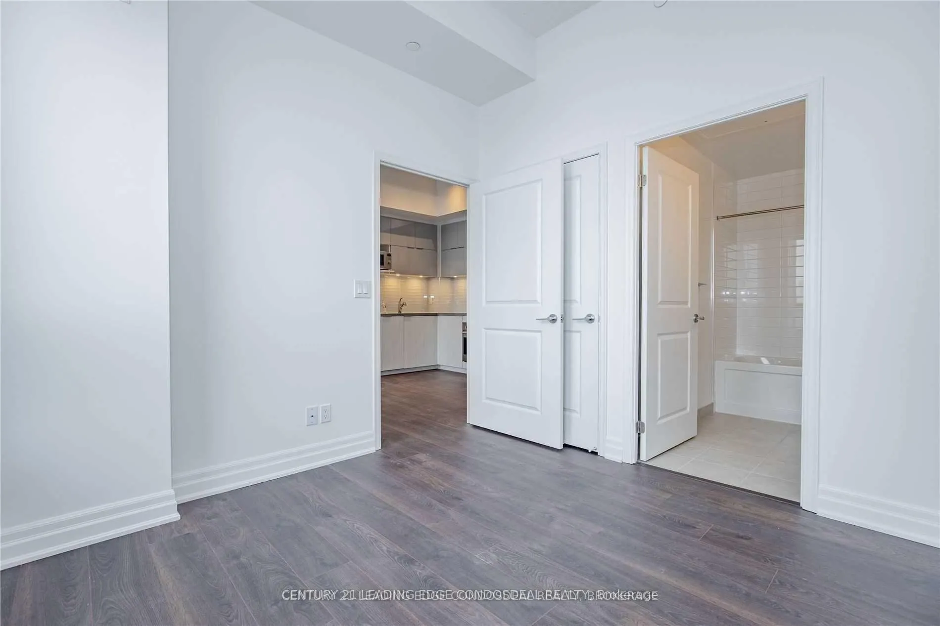 Photo 14 of Unit 403B, 8 Rouge Valley Drive W, Markham, Unionville — HOMEH