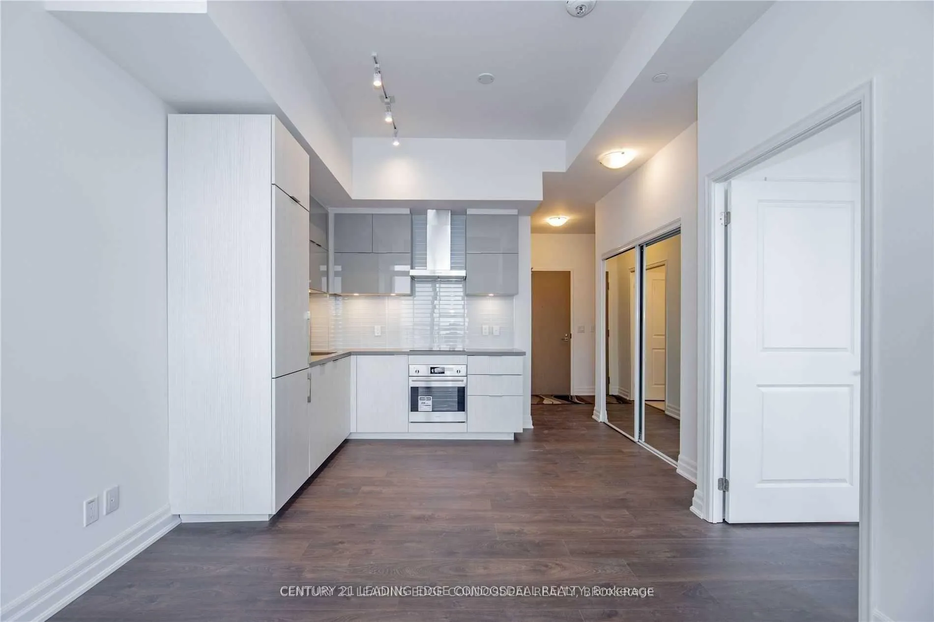 Photo 21 of Unit 403B, 8 Rouge Valley Drive W, Markham, Unionville — HOMEH