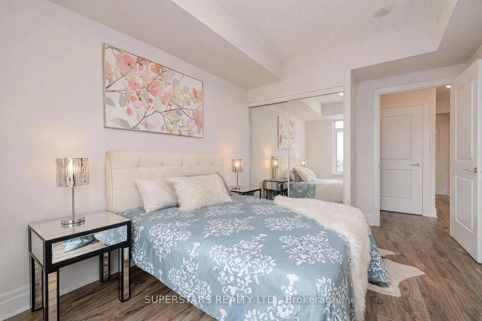 Photo 6 of Unit 901, 151 Upper Duke Crescent, Markham, Unionville — HOMEH