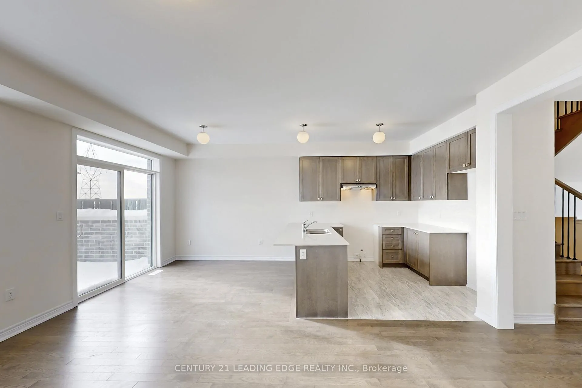 Photo 16 of 129 Vine Cliff Boulevard, Markham, Victoria Manor-Jennings Gate — HOMEH