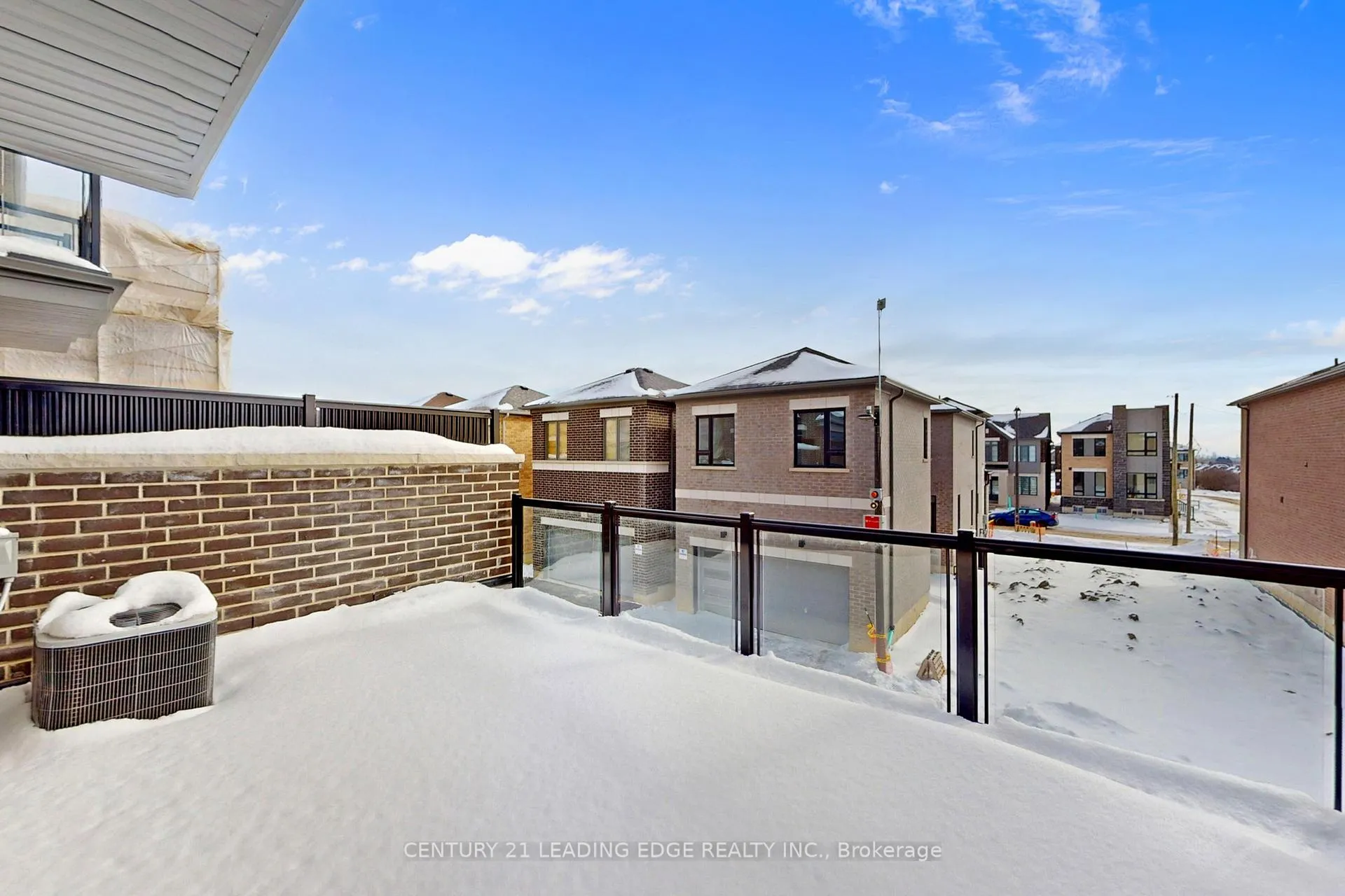 Photo 38 of 129 Vine Cliff Boulevard, Markham, Victoria Manor-Jennings Gate — HOMEH