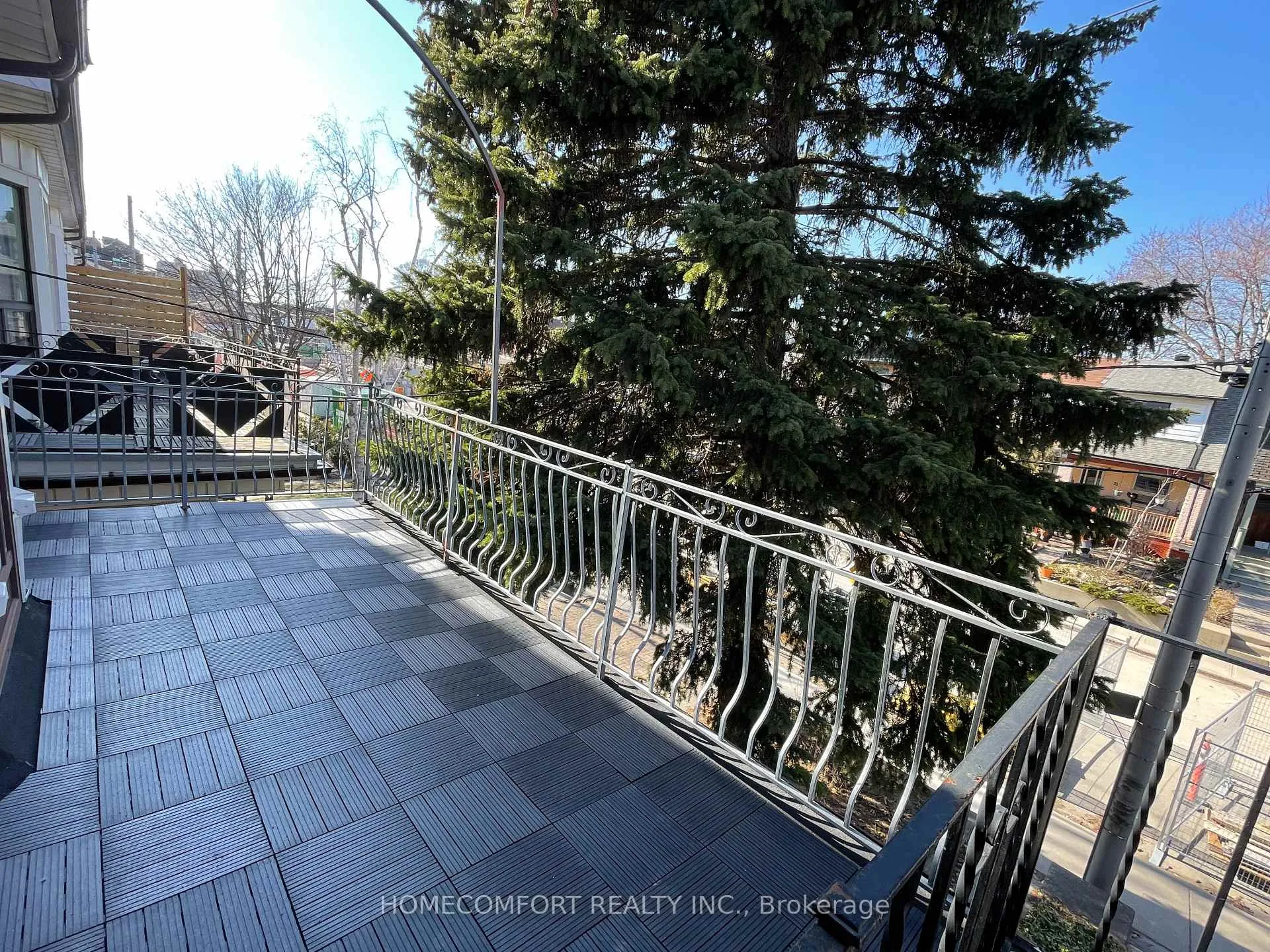 Photo 14 of Unit Upper, 33 Strathmore Boulevard, Toronto, Danforth — HOMEH