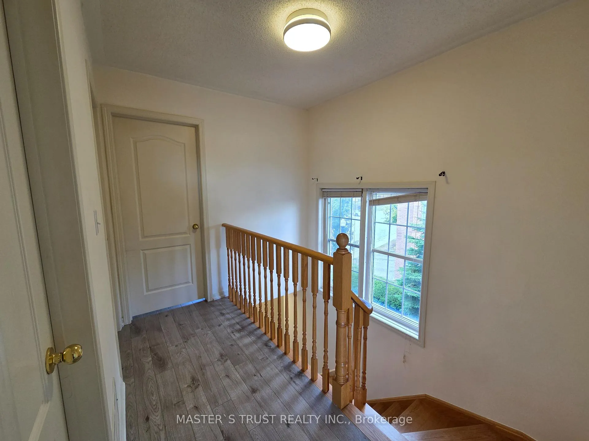 Photo 9 of 5 Nakina Way, Markham, Village Green-South Unionville — HOMEH