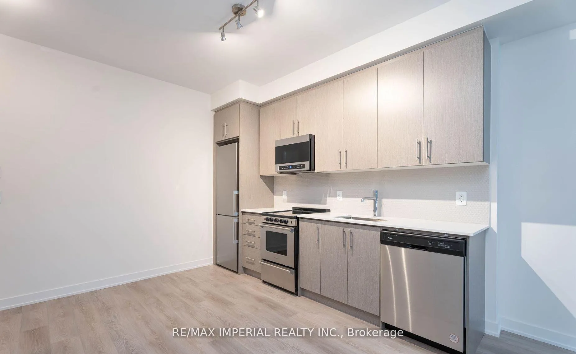 Photo 11 of Unit 908, 212 King William Street, Hamilton, Beasley — HOMEH