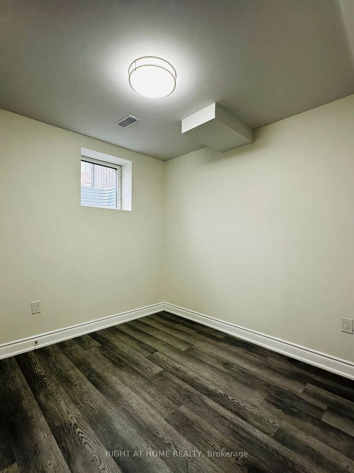 Photo 10 of Unit Basement, 61 Spinland Street, Caledon, Rural Caledon — HOMEH