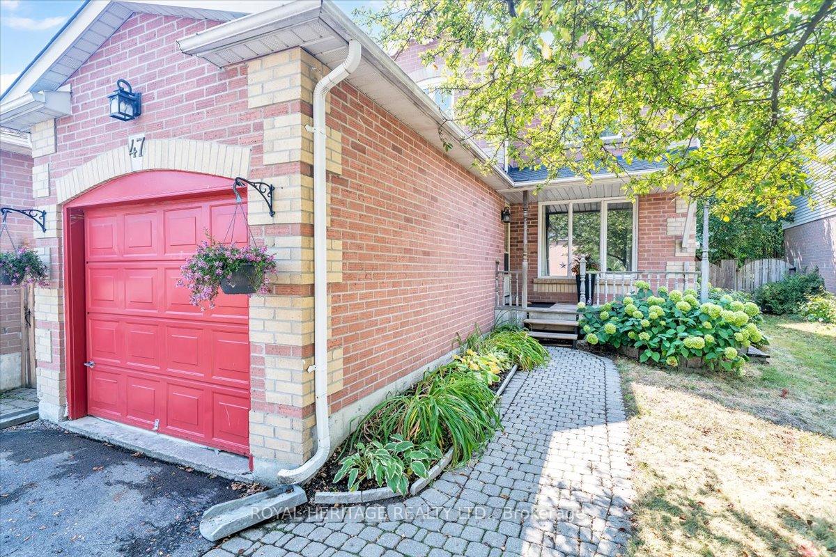 Photo 3 of 47 Yorkville Drive, Clarington, Courtice — HOMEH