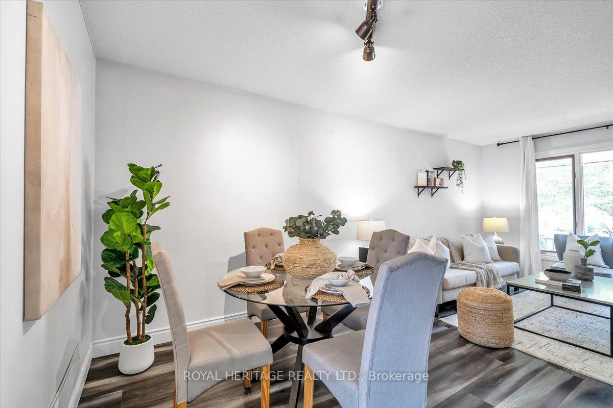 Photo 9 of 47 Yorkville Drive, Clarington, Courtice — HOMEH