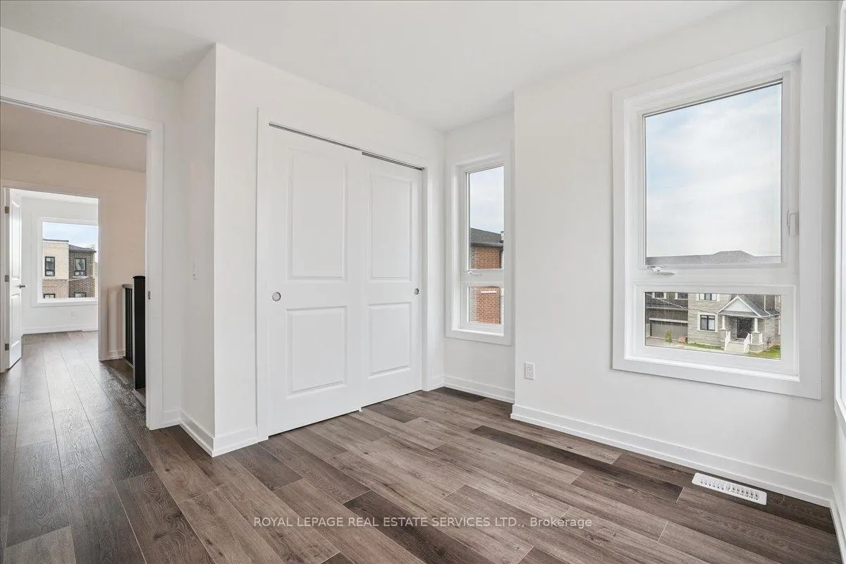 Photo 22 of 271 Burke Street, Hamilton, Waterdown — HOMEH