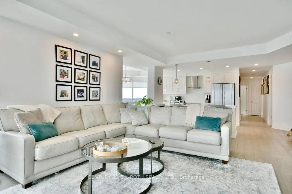 Photo 11 of Unit 1503, 6 Toronto Street, Barrie, Lakeshore — HOMEH