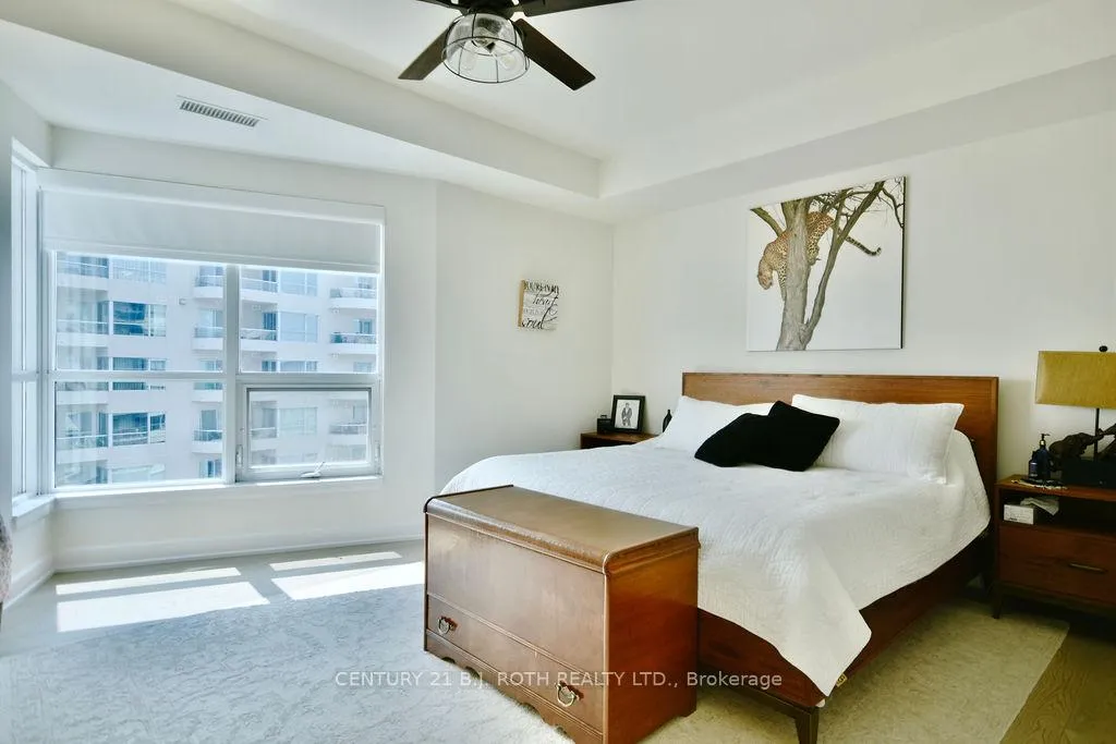 Photo 19 of Unit 1503, 6 Toronto Street, Barrie, Lakeshore — HOMEH