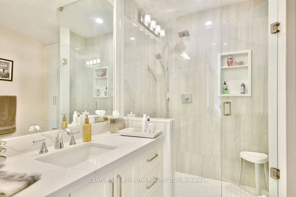 Photo 24 of Unit 1503, 6 Toronto Street, Barrie, Lakeshore — HOMEH