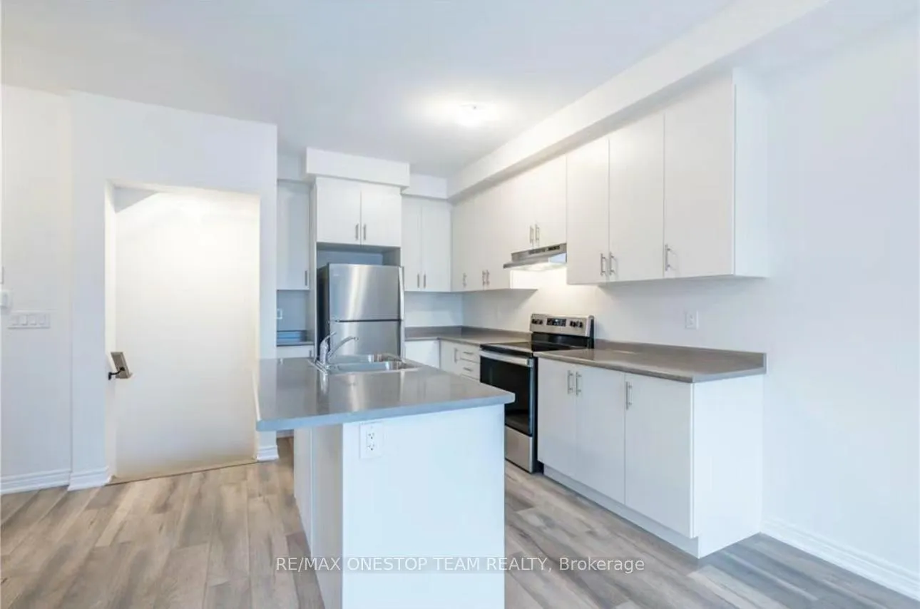 Photo 9 of Unit 4, 40 Zinfandel Drive, Hamilton, Fruitland — HOMEH