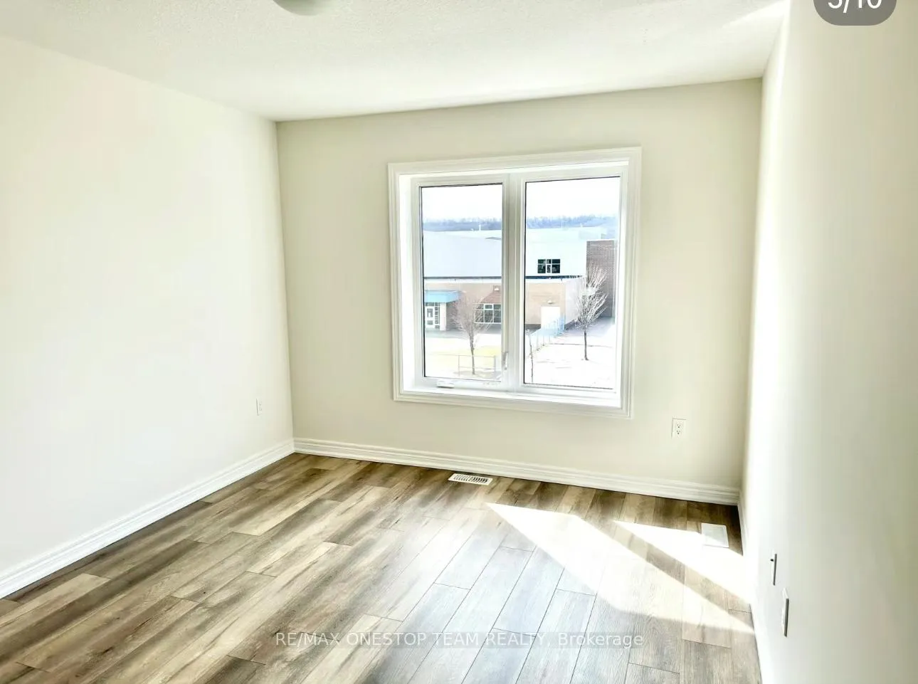 Photo 11 of Unit 4, 40 Zinfandel Drive, Hamilton, Fruitland — HOMEH