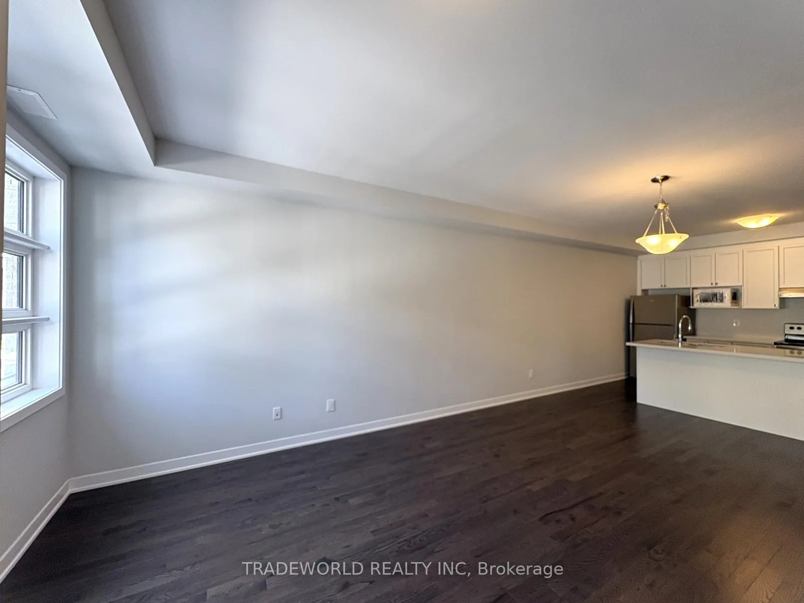 Photo 2 of 99 Anna Russell Way, Markham, Unionville — HOMEH