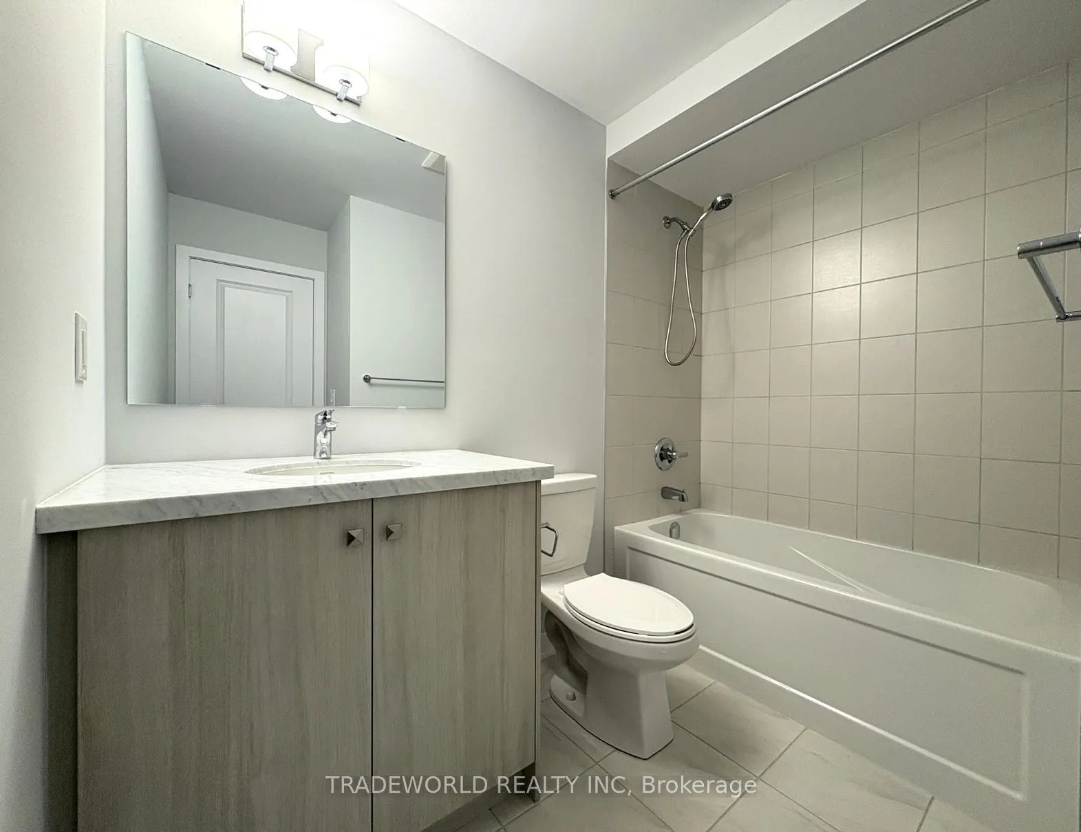 Photo 14 of 99 Anna Russell Way, Markham, Unionville — HOMEH