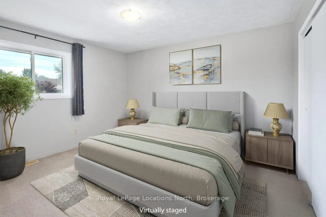 Photo 10 of 14 Birchwood Court, Meaford — HOMEH