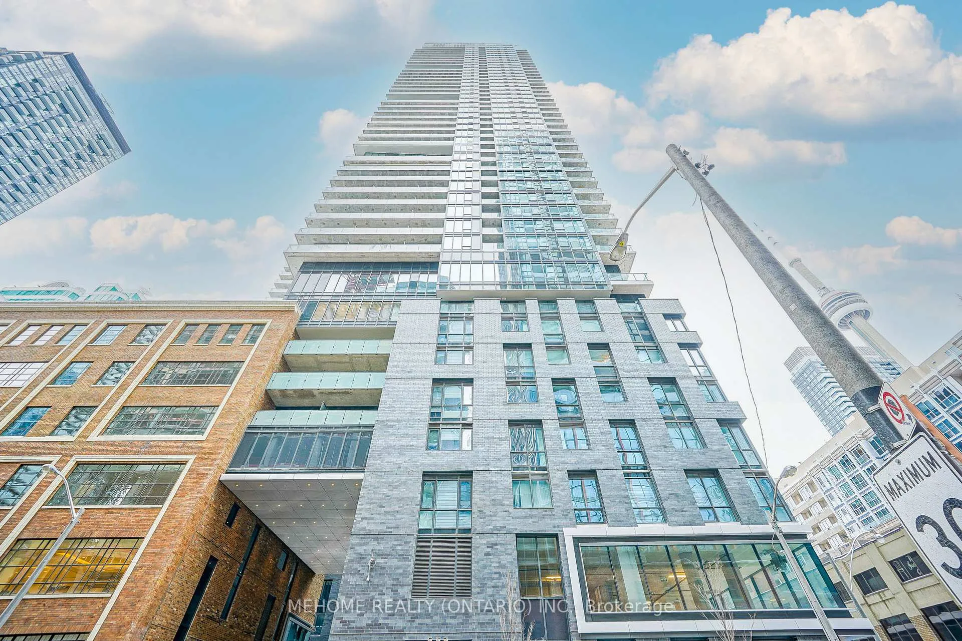 Photo 1 of Unit 4215, 115 Blue Jays Way, Toronto, Waterfront Communities — HOMEH