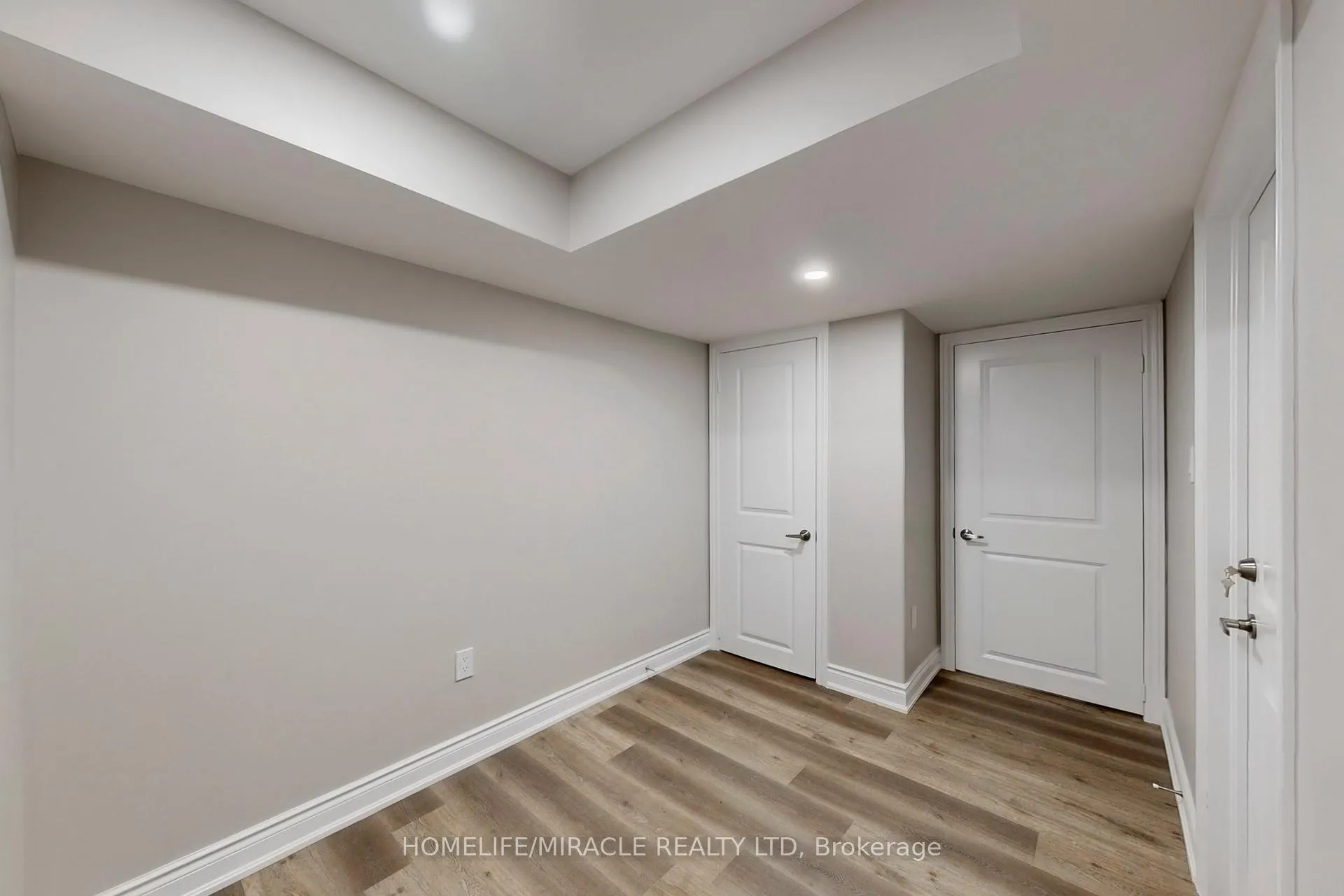 Photo 14 of Unit Bsmnt, 328 Dalgleish Gardens, Milton, Scott — HOMEH
