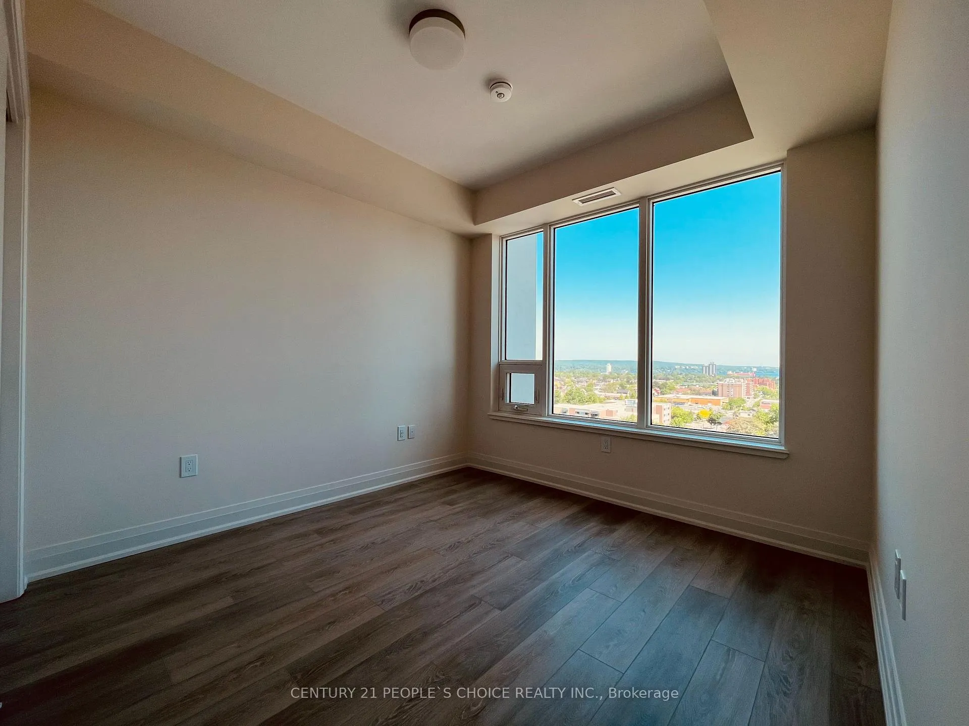 Photo 9 of Unit 1323, 212 King William Street, Hamilton, Beasley — HOMEH