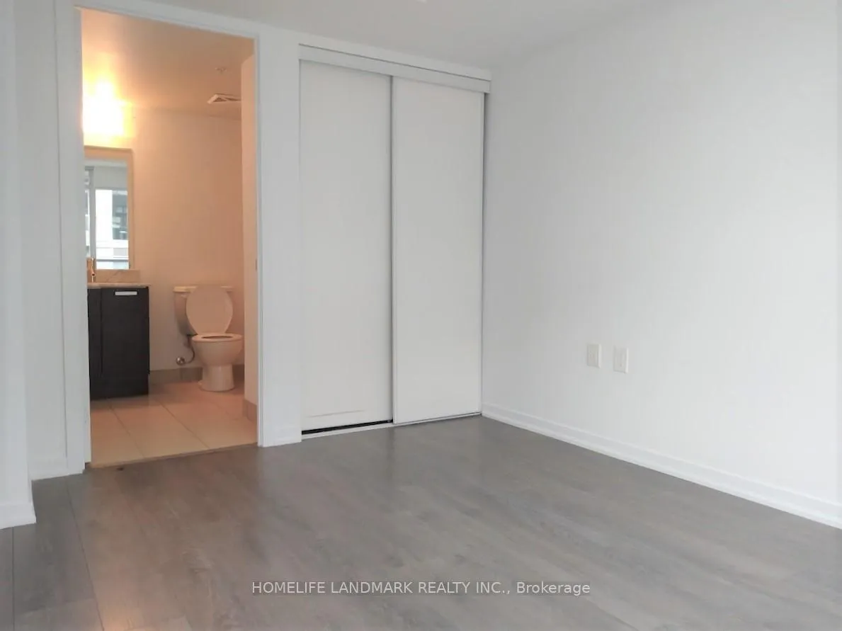 Photo 11 of Unit LPH17, 36 Lisgar Street, Toronto, Little Portugal — HOMEH