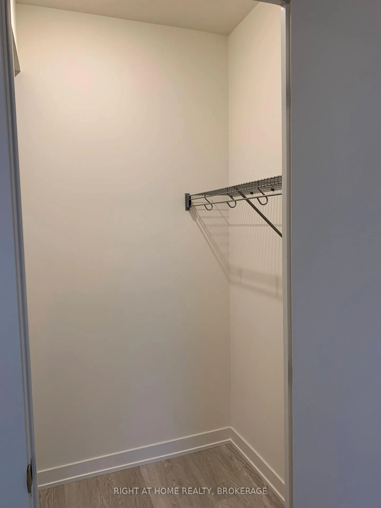 Photo 9 of Unit 716, 212 King William Street, Hamilton, Beasley — HOMEH