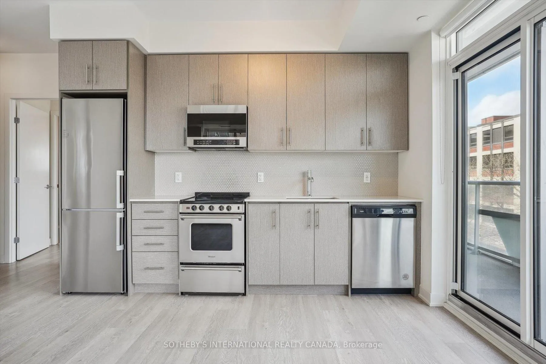 Photo 9 of Unit 403, 212 King William Street, Hamilton, Beasley — HOMEH