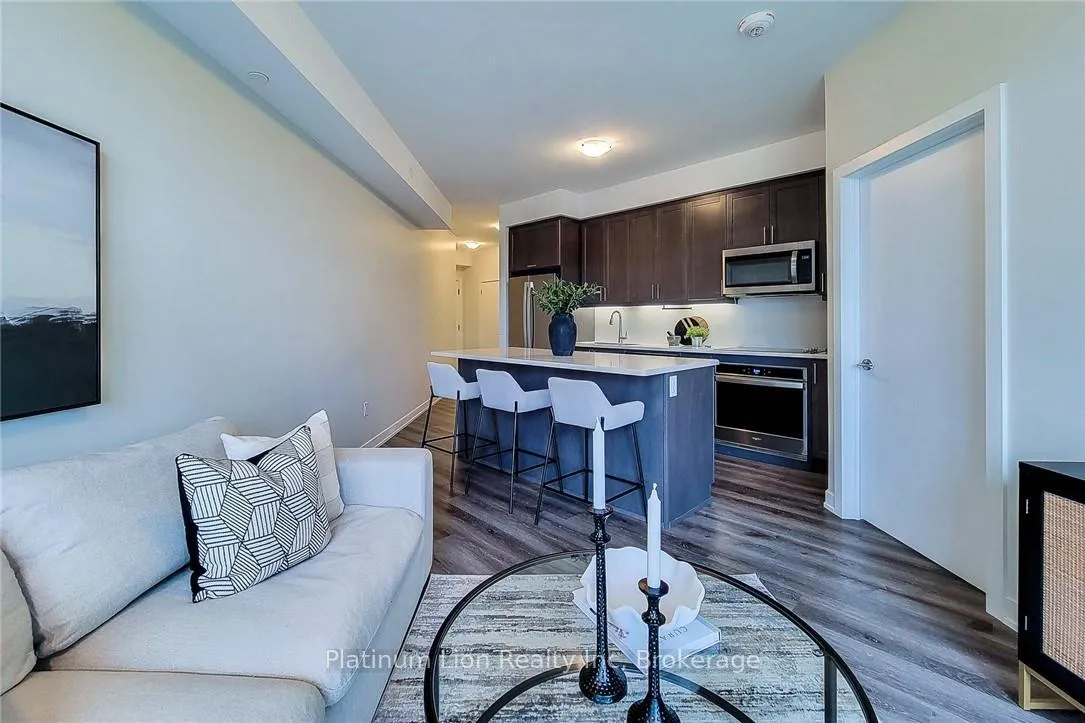 Photo 13 of Unit 218, 600 North Service Road, Hamilton, Stoney Creek — HOMEH