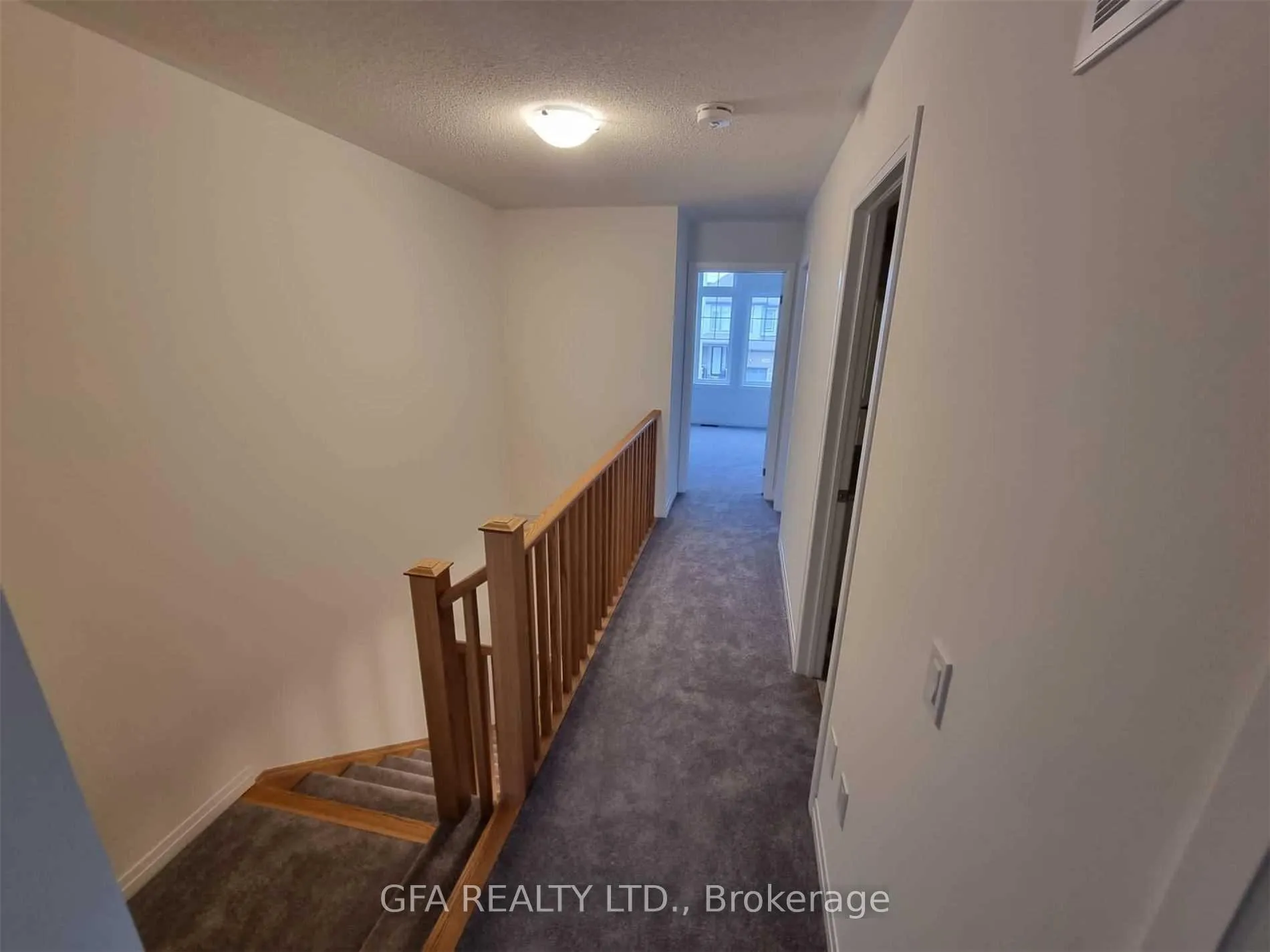 Photo 8 of 263 Provident Way, Hamilton, Mount Hope — HOMEH