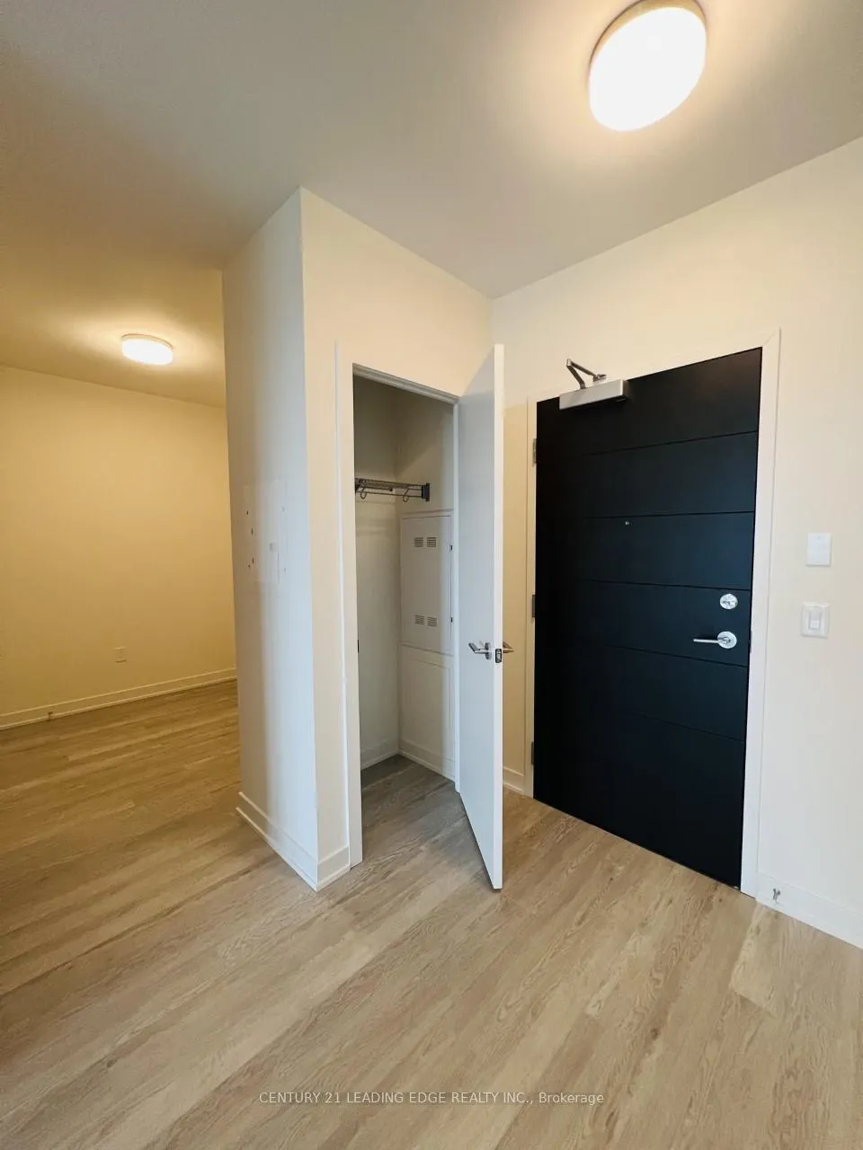 Photo 4 of Unit 718, 212 King William Street, Hamilton, Beasley — HOMEH