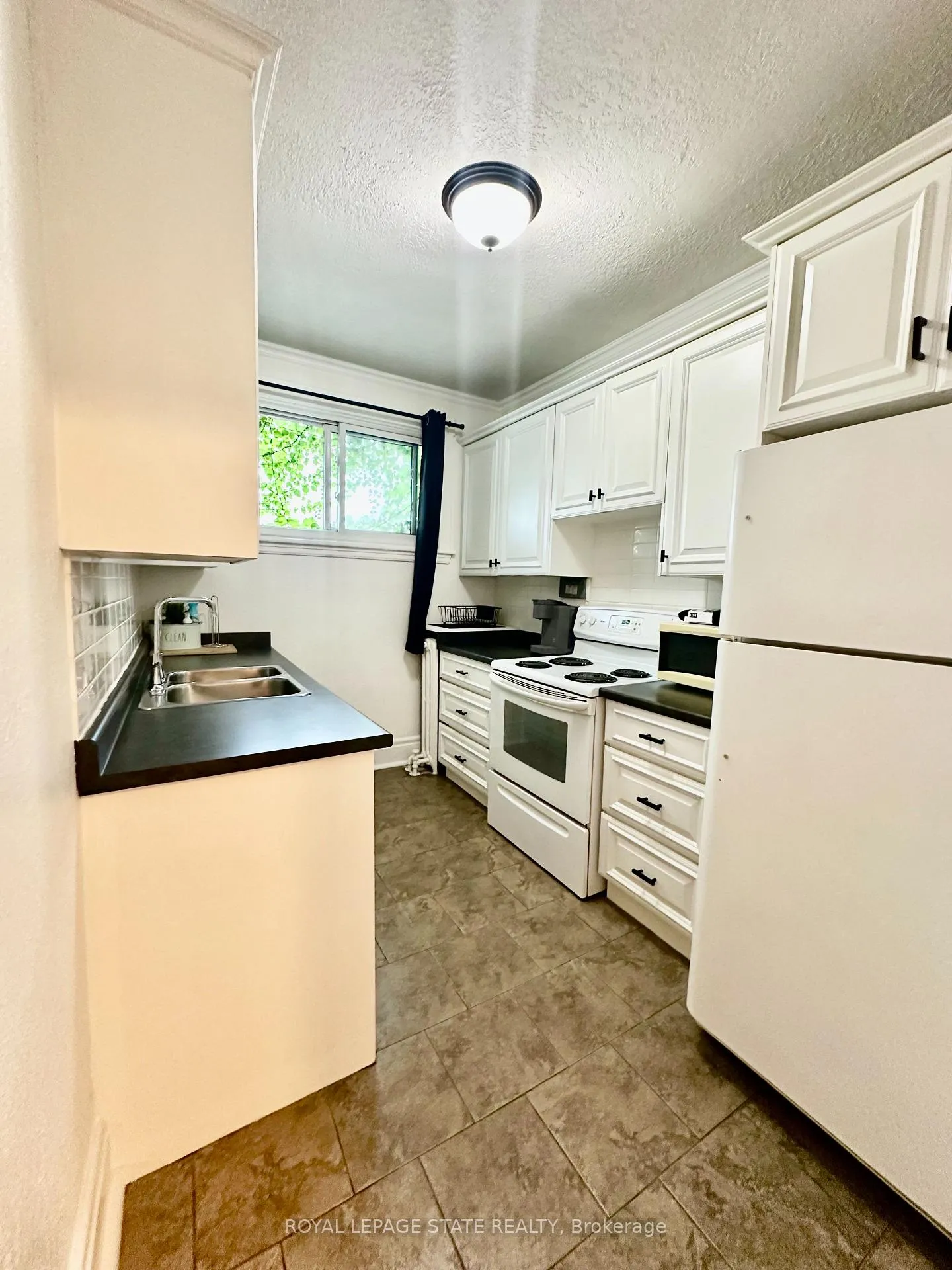 Photo 14 of Unit 25, 285 King Street W, Hamilton, Central — HOMEH