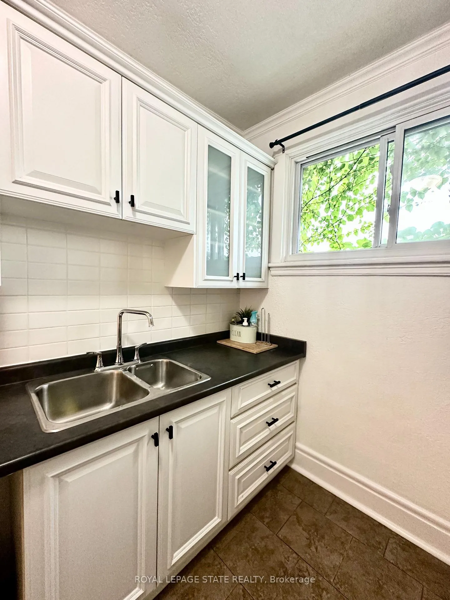 Photo 15 of Unit 25, 285 King Street W, Hamilton, Central — HOMEH