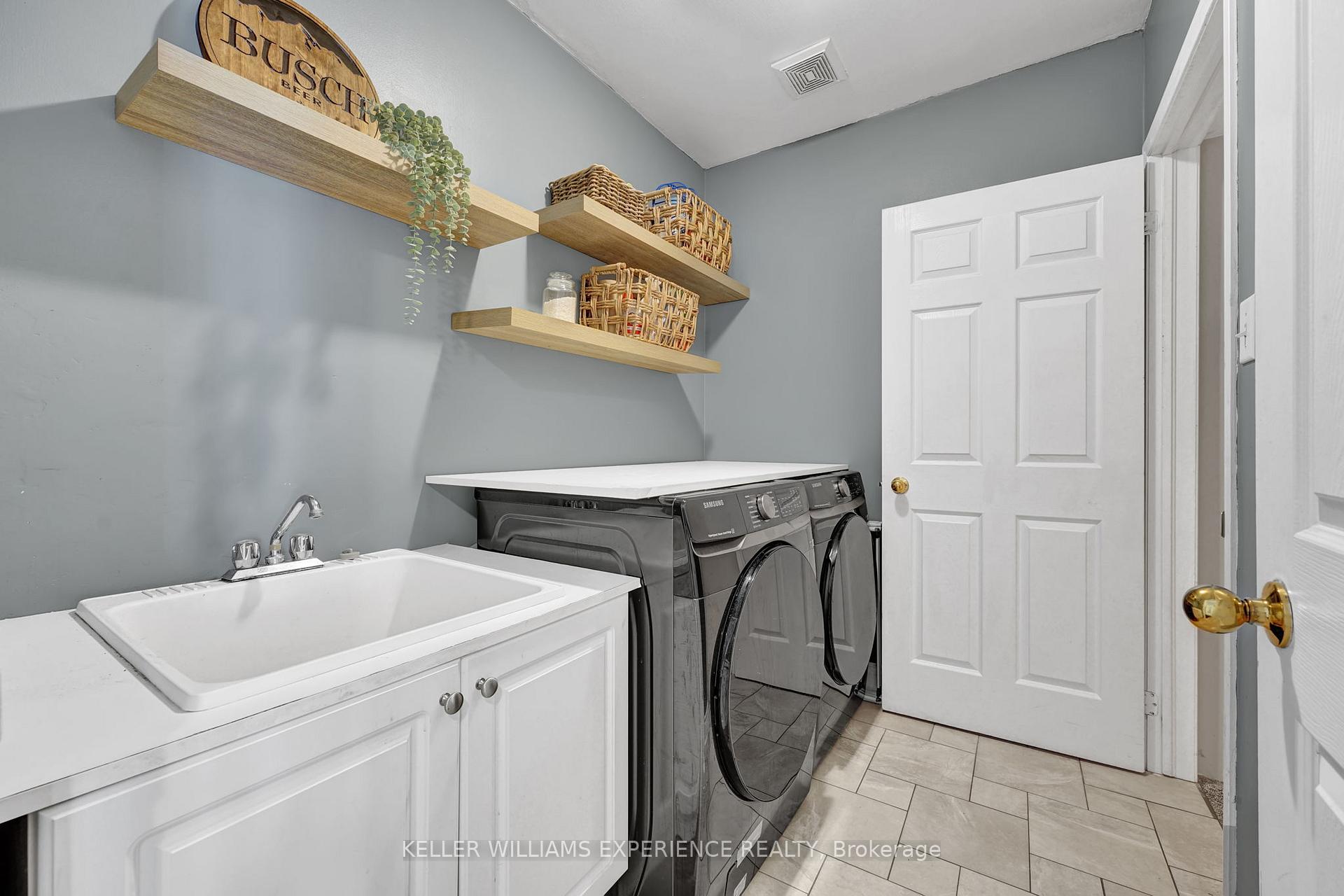 Photo 19 of 82 Stonemount Crescent, Essa, Angus — HOMEH
