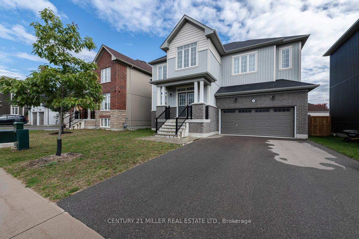 Photo 2 of 203 Roy Drive, Clearview, Stayner — HOMEH