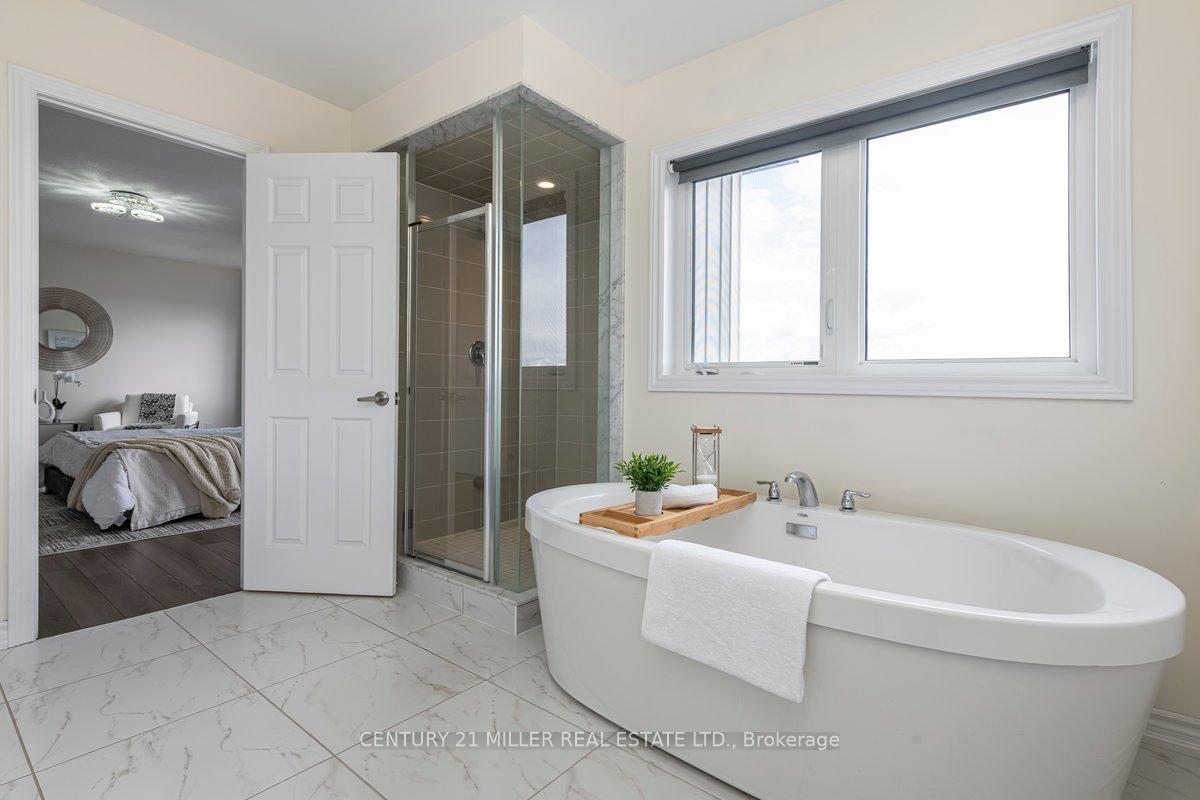 Photo 13 of 203 Roy Drive, Clearview, Stayner — HOMEH