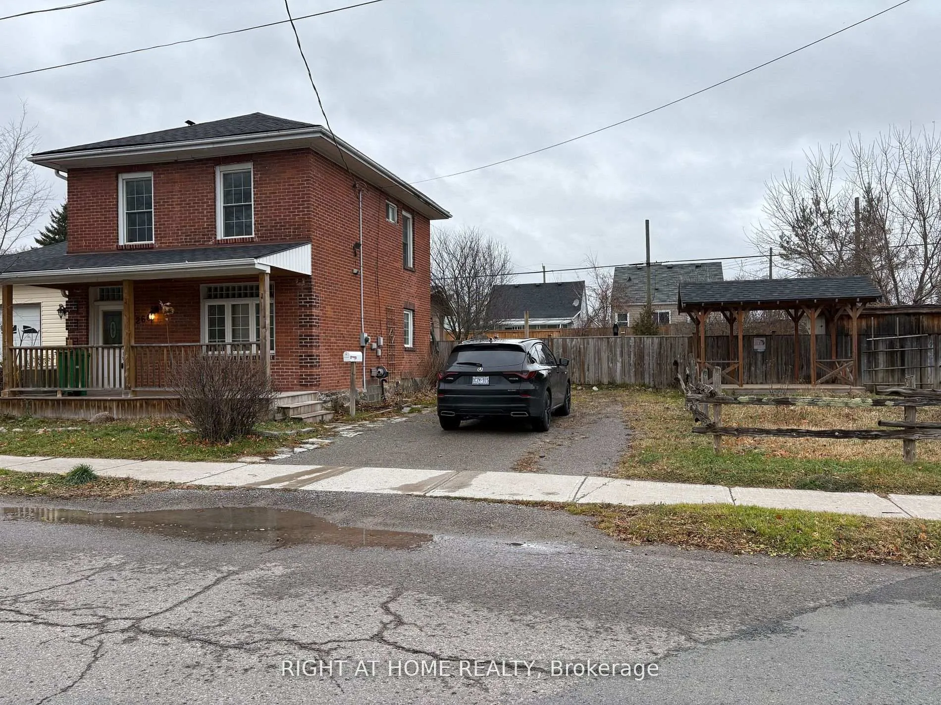 Front of 266 Euclid Avenue