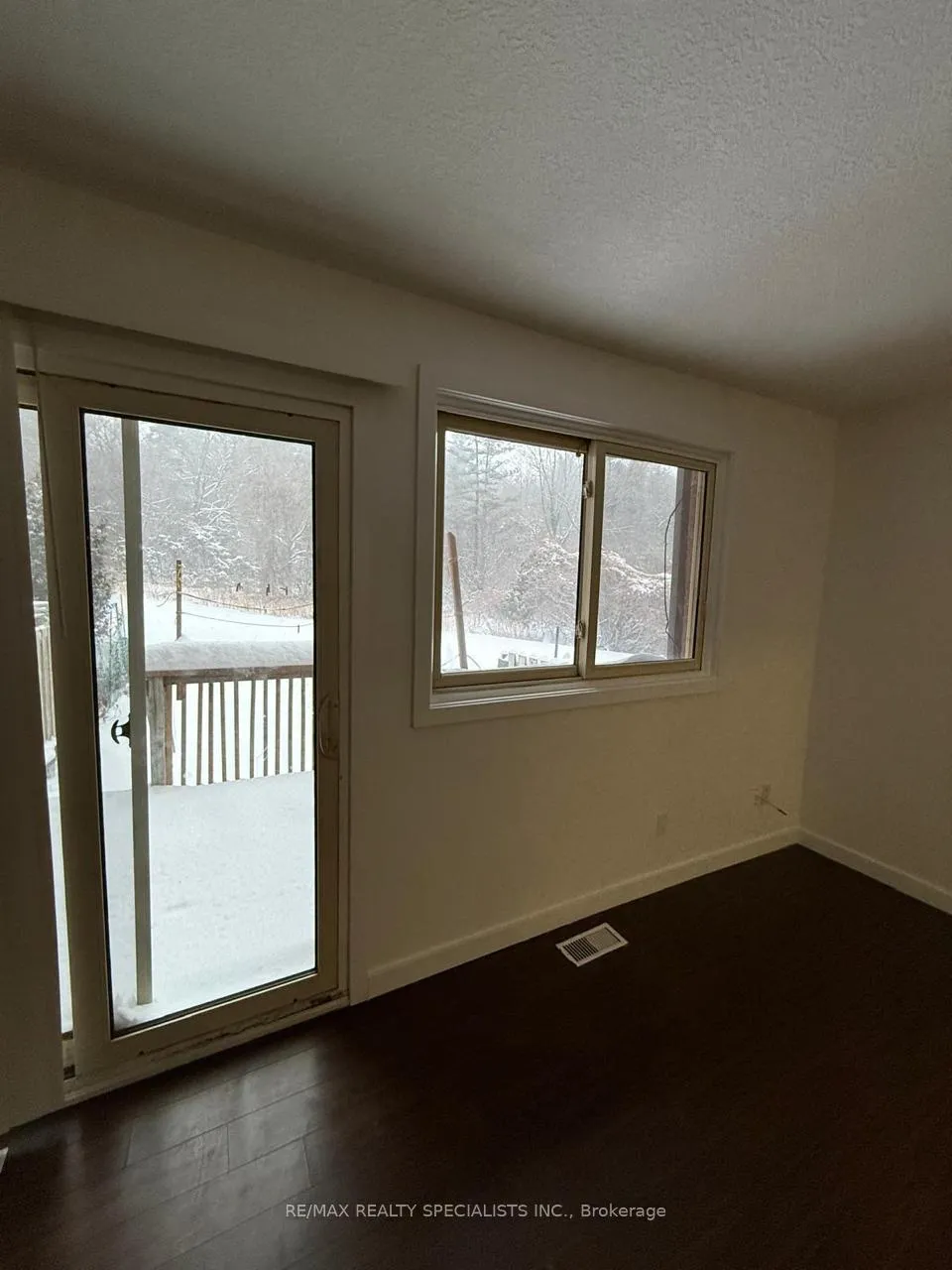 Photo 13 of Unit 6, 15 Scenic Drive, Kitchener — HOMEH