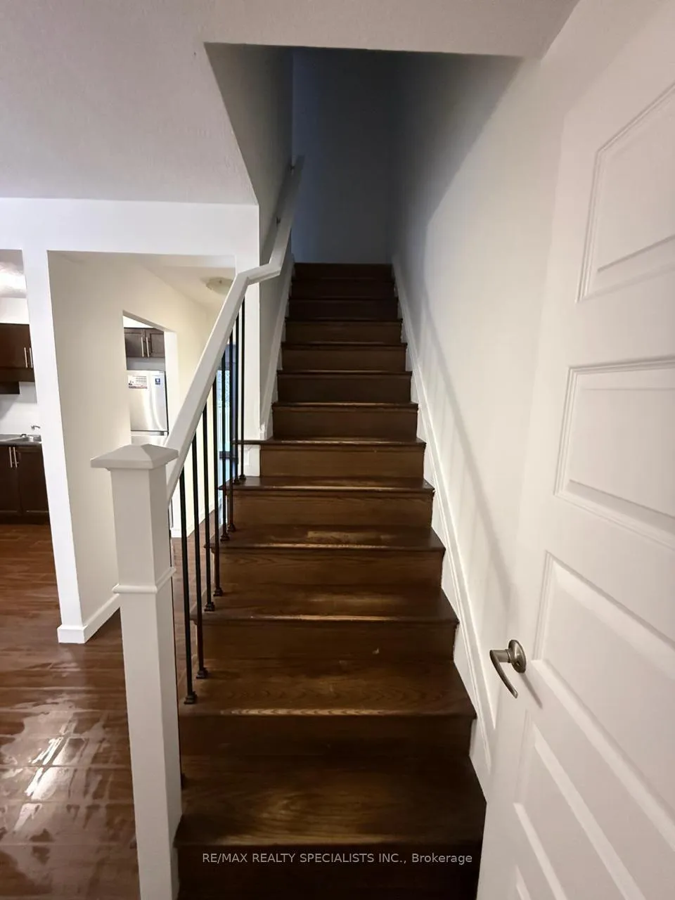 Photo 15 of Unit 6, 15 Scenic Drive, Kitchener — HOMEH