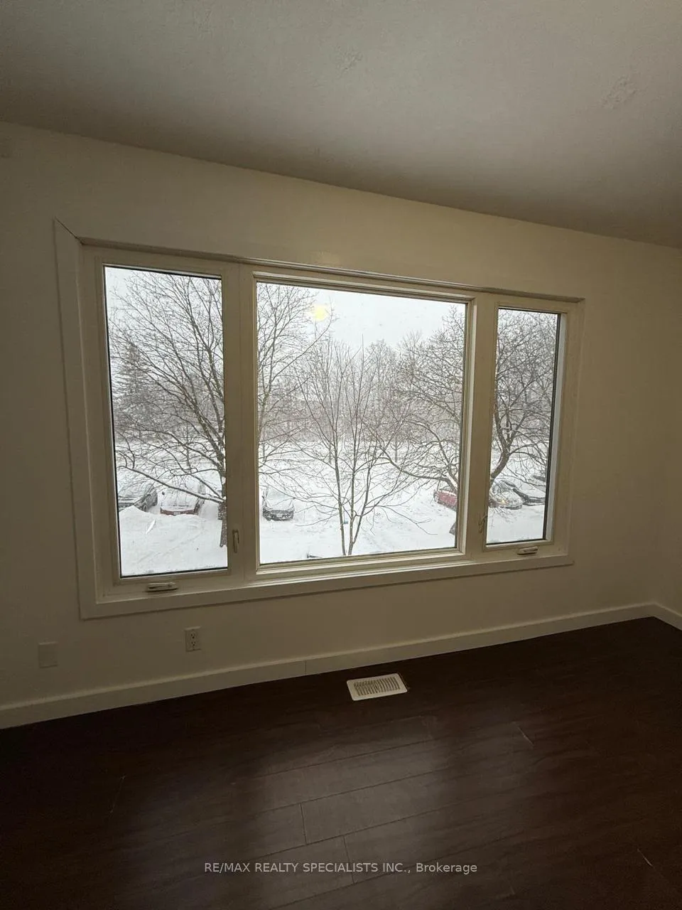 Photo 19 of Unit 6, 15 Scenic Drive, Kitchener — HOMEH