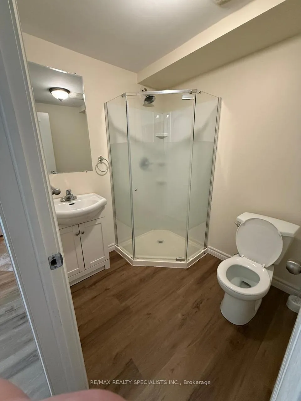 Photo 36 of Unit 6, 15 Scenic Drive, Kitchener — HOMEH