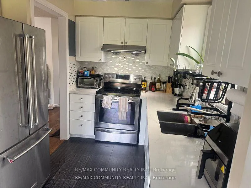Photo 12 of 14 Blacksmith Lane, Whitby, Williamsburg — HOMEH