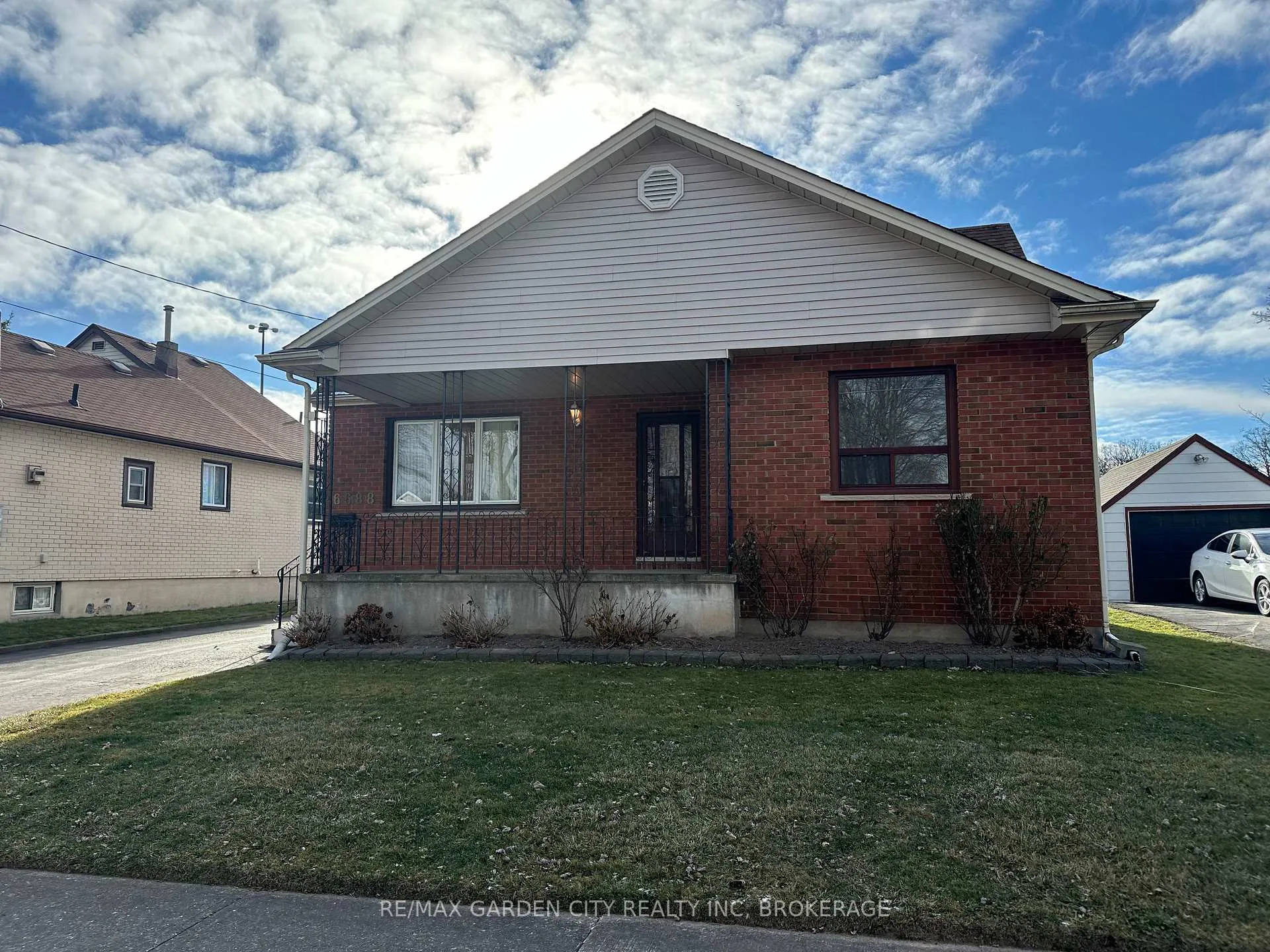 Photo 1 of Unit 1, 6688 Bellevue Street, Niagara Falls, Morrison — HOMEH