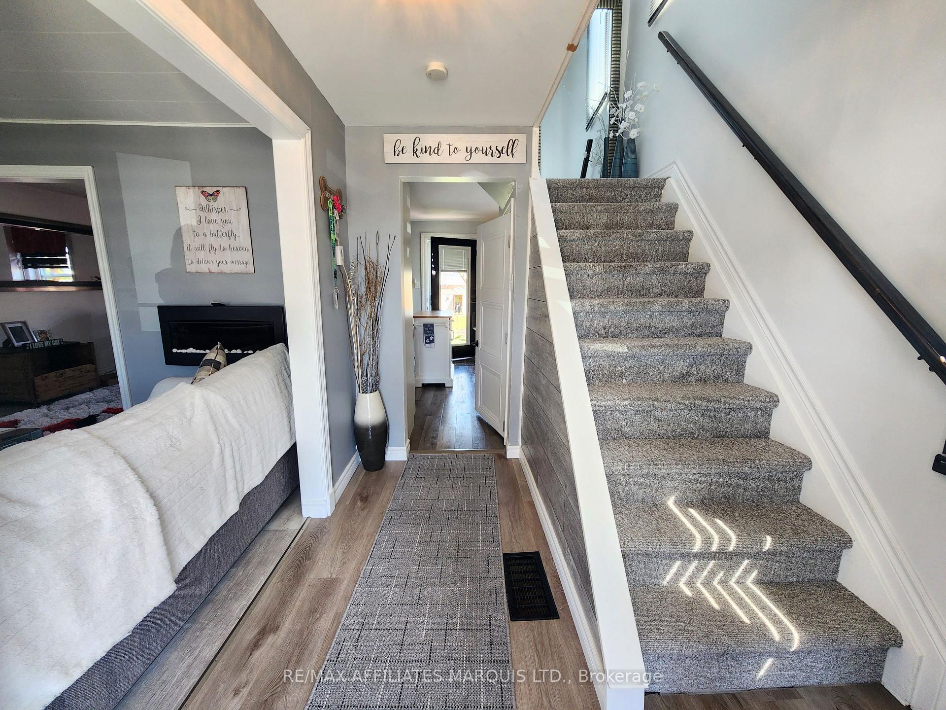 Photo 2 of 827 Amelia Street, Cornwall — HOMEH
