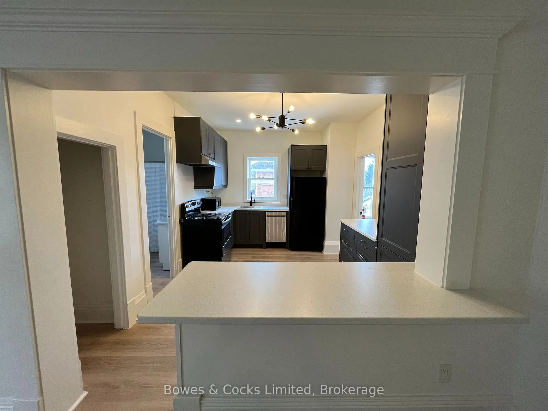Photo 6 of Unit Upper, 275 Rubidge Street, Peterborough, Town Ward 3 — HOMEH
