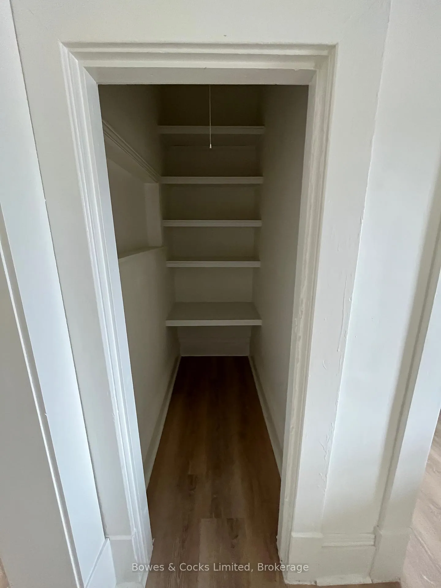 Photo 9 of Unit Upper, 275 Rubidge Street, Peterborough, Town Ward 3 — HOMEH