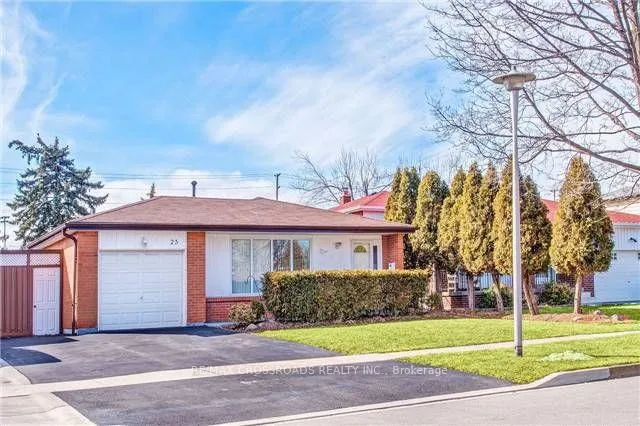 Front of 25 Glebe Crescent