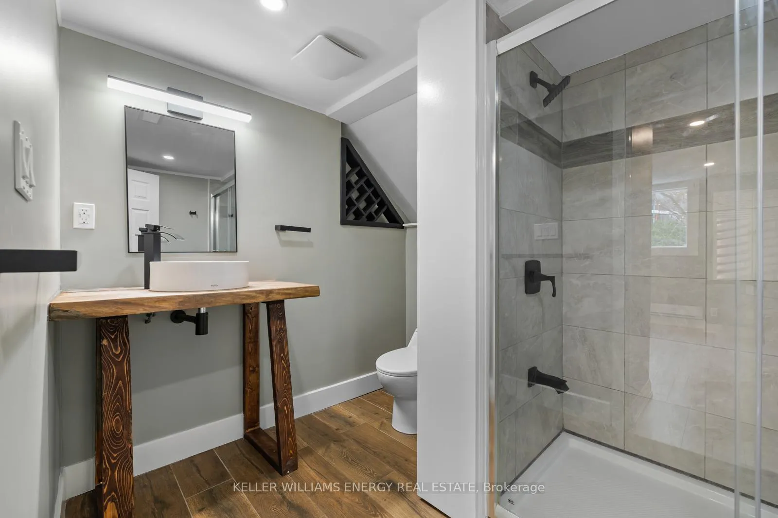 Photo 9 of Unit Lower, 1012 Lavender Court, Oshawa, Centennial — HOMEH