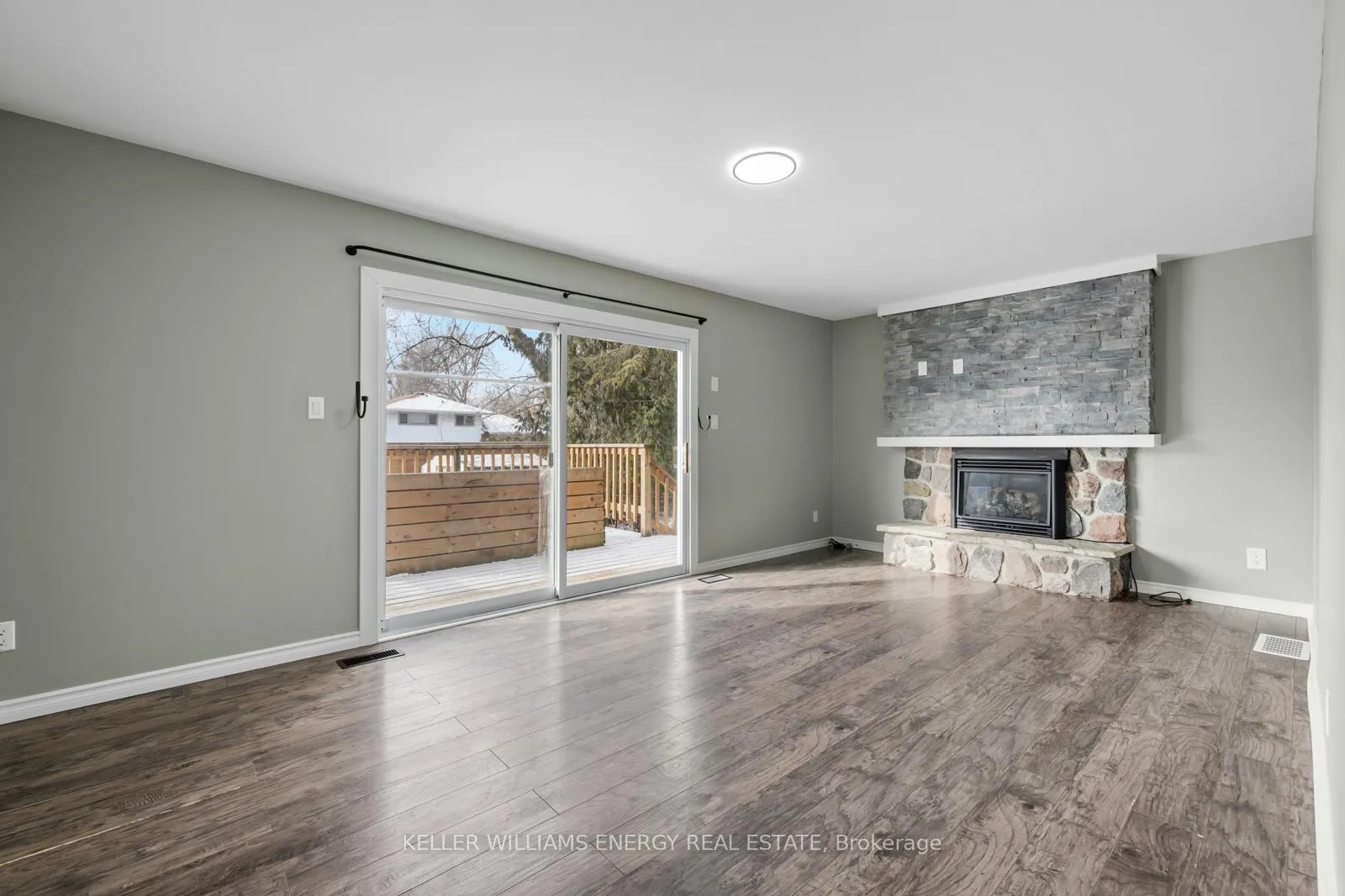 Photo 11 of Unit Lower, 1012 Lavender Court, Oshawa, Centennial — HOMEH
