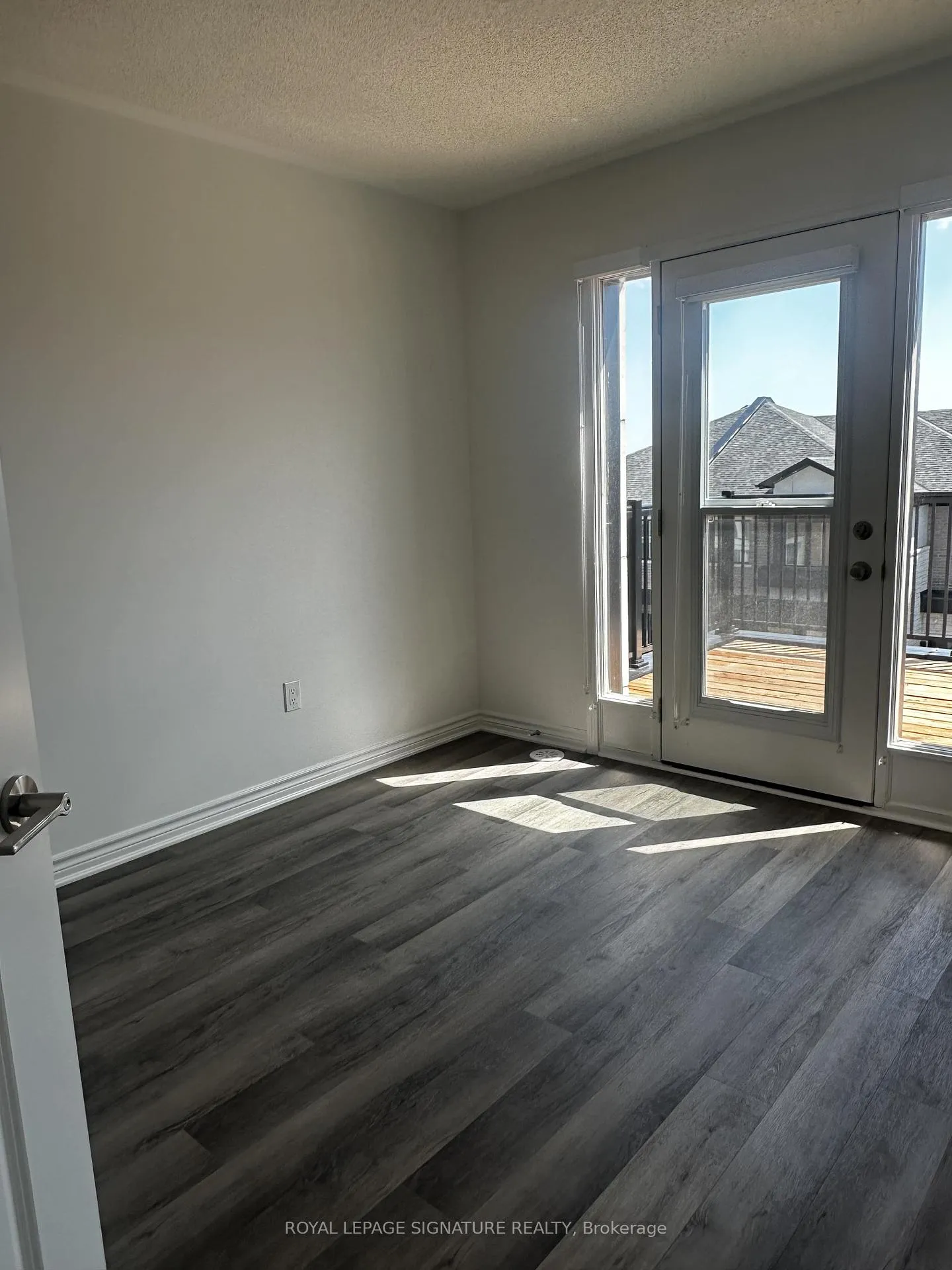 Photo 10 of Unit 8, 1259 Lily Crescent, Milton, Walker — HOMEH